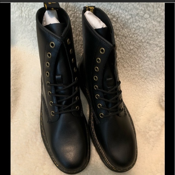 Dr. Martens Shoes - DR MARTENS ZAVALA COMBAT BOOTS SIZE 9 WOMENS IN BLACK NWT!